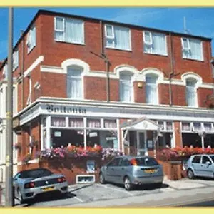 https://boltonia.hotelsin-chester.com